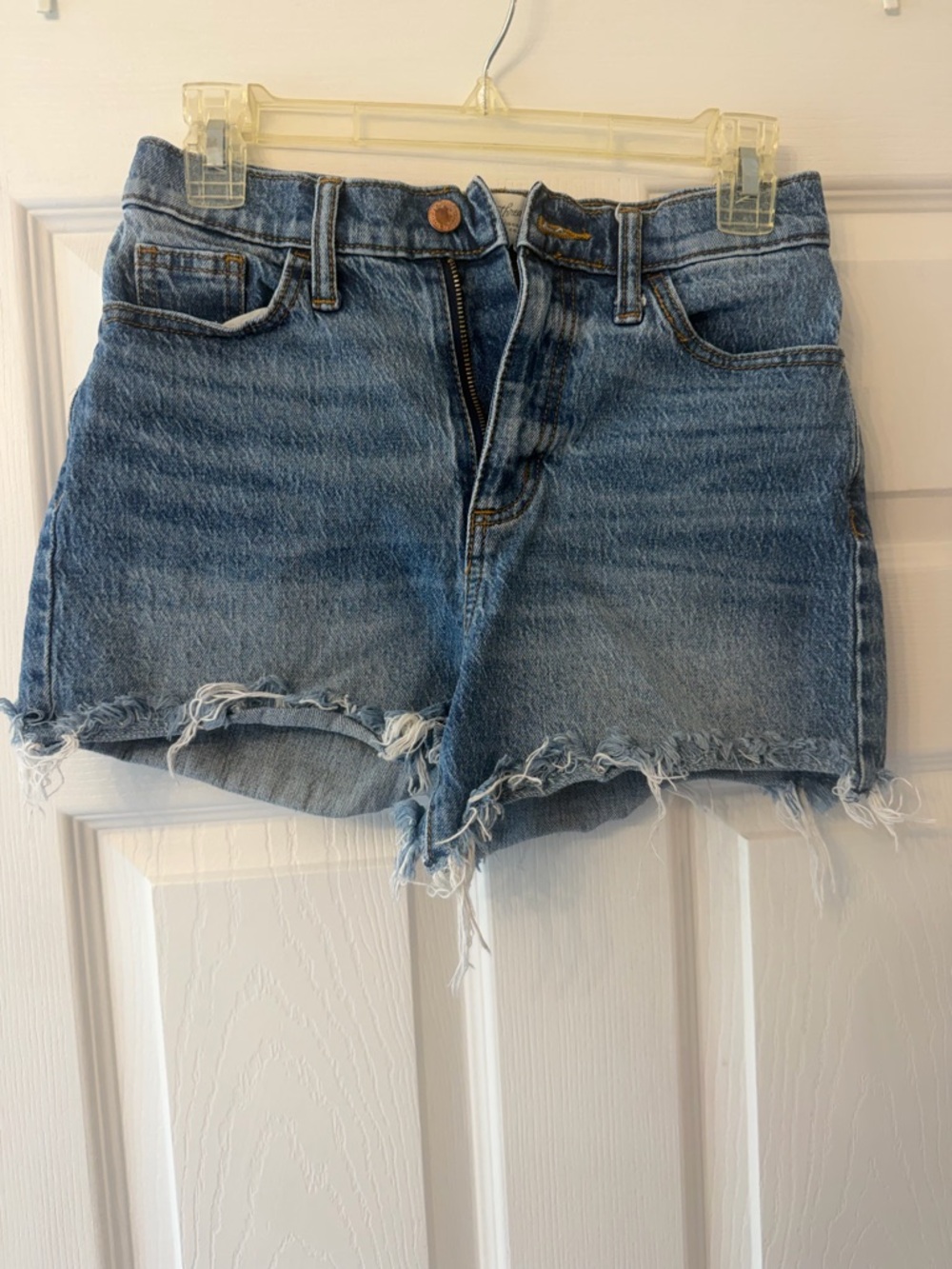 Denim Frayed Hem Women’s Shorts - Blue